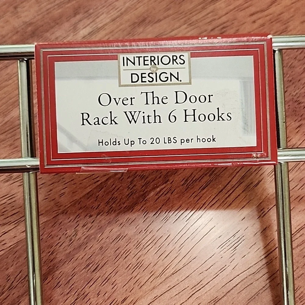 Over the door wall rack with 6 hooks